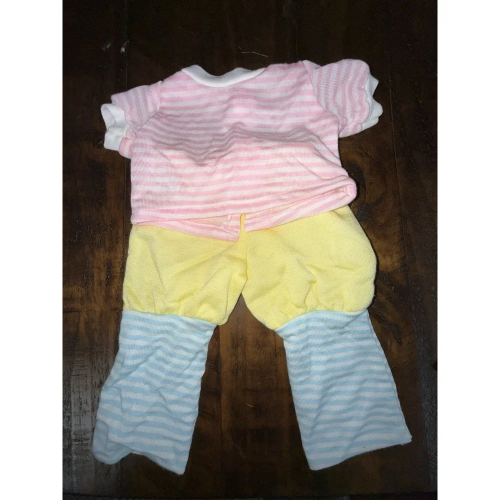 Vintage  Cabbage Patch Doll Clothes  Yellow Jogging Suit Top And Bottoms  Coleco
